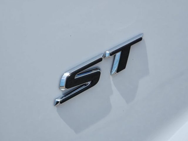 Used 2026 Buick Enclave Sport Touring FWD image 19