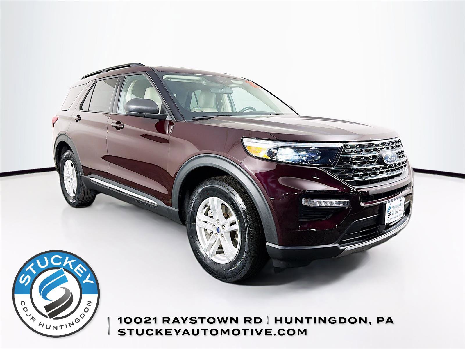 Used 2022 Ford Explorer XLT w/ Equipment Group 202A image 1