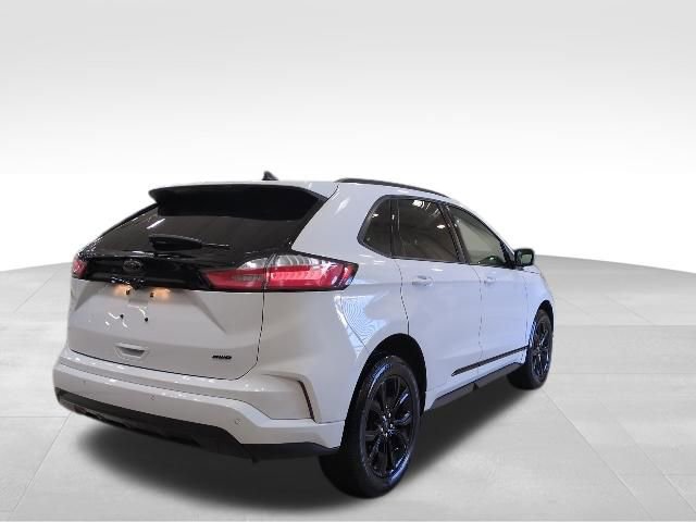 Used 2024 Ford Edge SE w/ Black Appearance Package image 31
