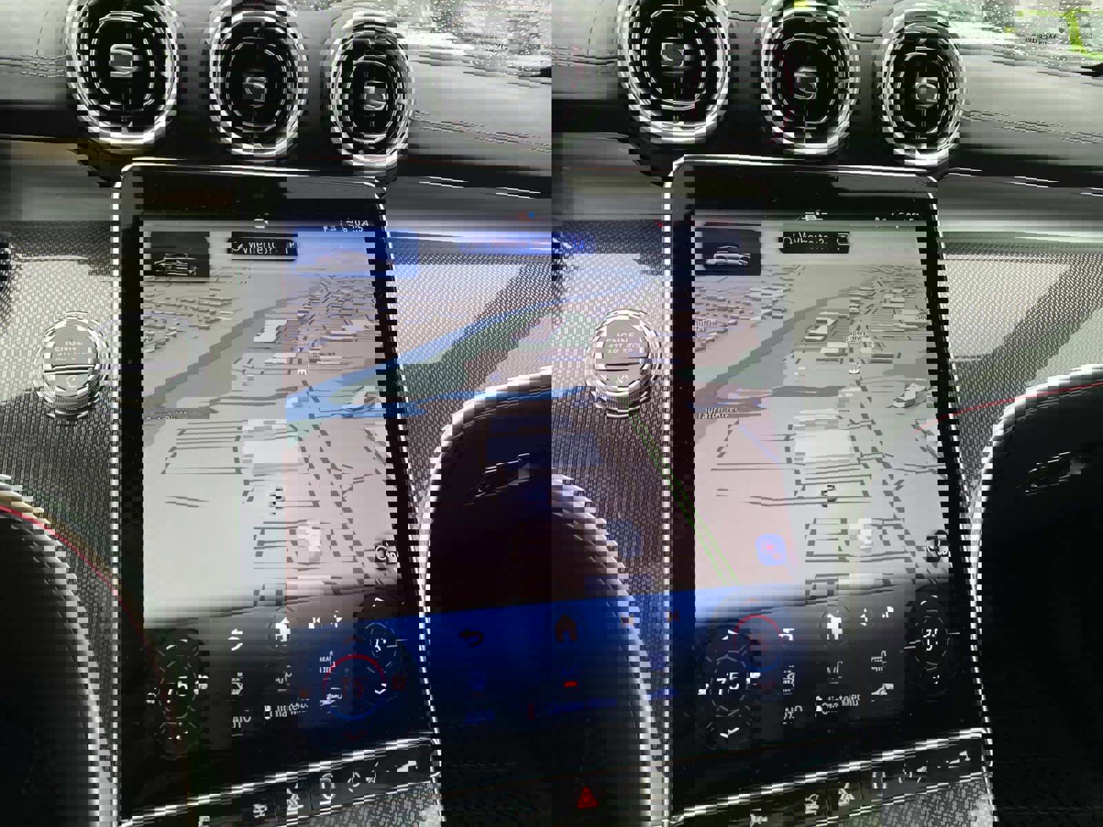 Used 2024 Mercedes-Benz CLE 300 4MATIC Coupe image 11