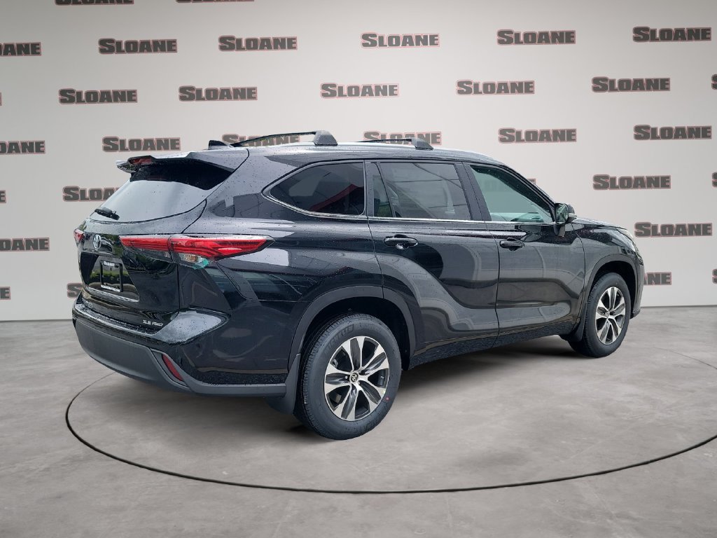 New 2023 Toyota Highlander XLE AWD/4WD image 5