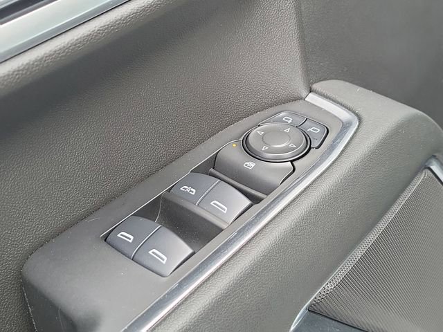 Used 2025 GMC Sierra 1500 SLE w/ X31 Off-Road Package image 10