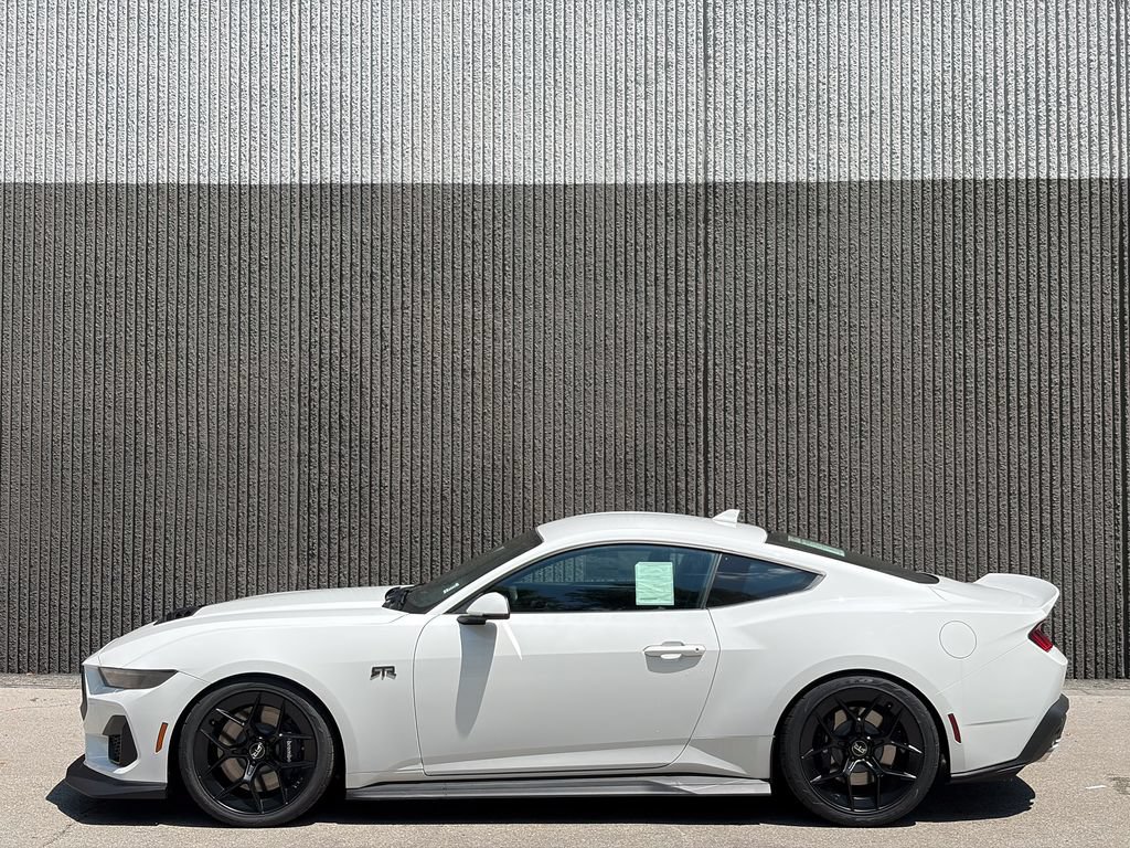 New 2026 Ford Mustang GT Premium w/ GT Performance Package RWD image 4