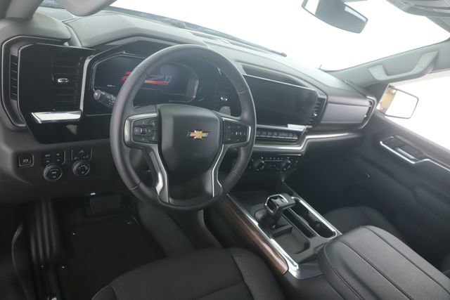 Used 2023 Chevrolet Silverado 1500 LT image 17