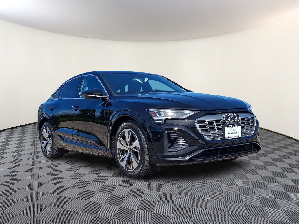 Used 2024 Audi Q8 e-tron Premium Plus AWD/4WD image 1