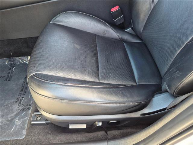 Used 2020 MAZDA MAZDA3 Hatchback w/ Premium Package FWD image 10