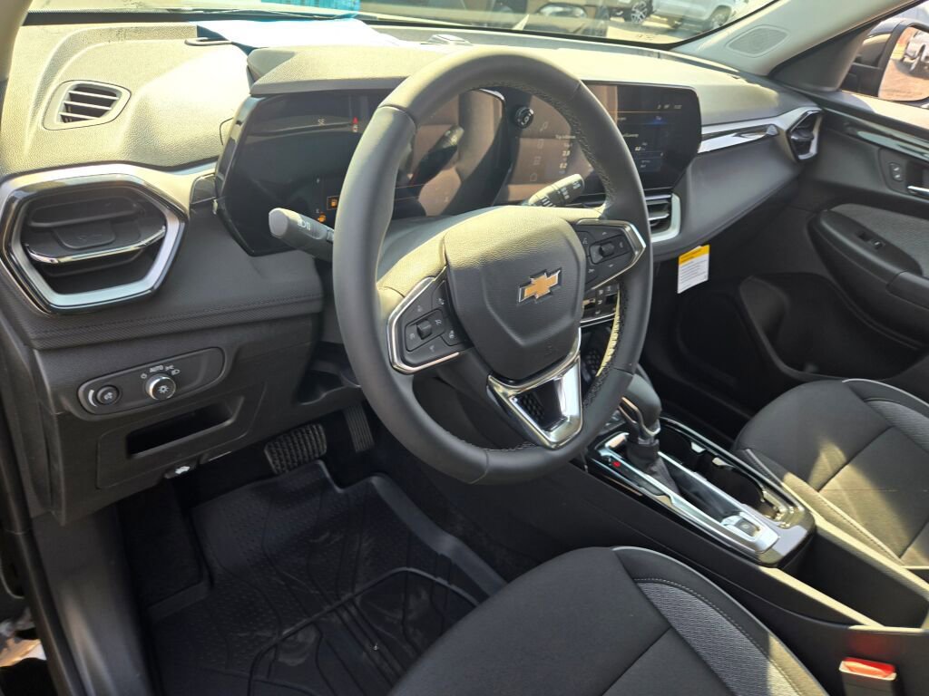 New 2026 Chevrolet TrailBlazer LT w/ Convenience Package image 17