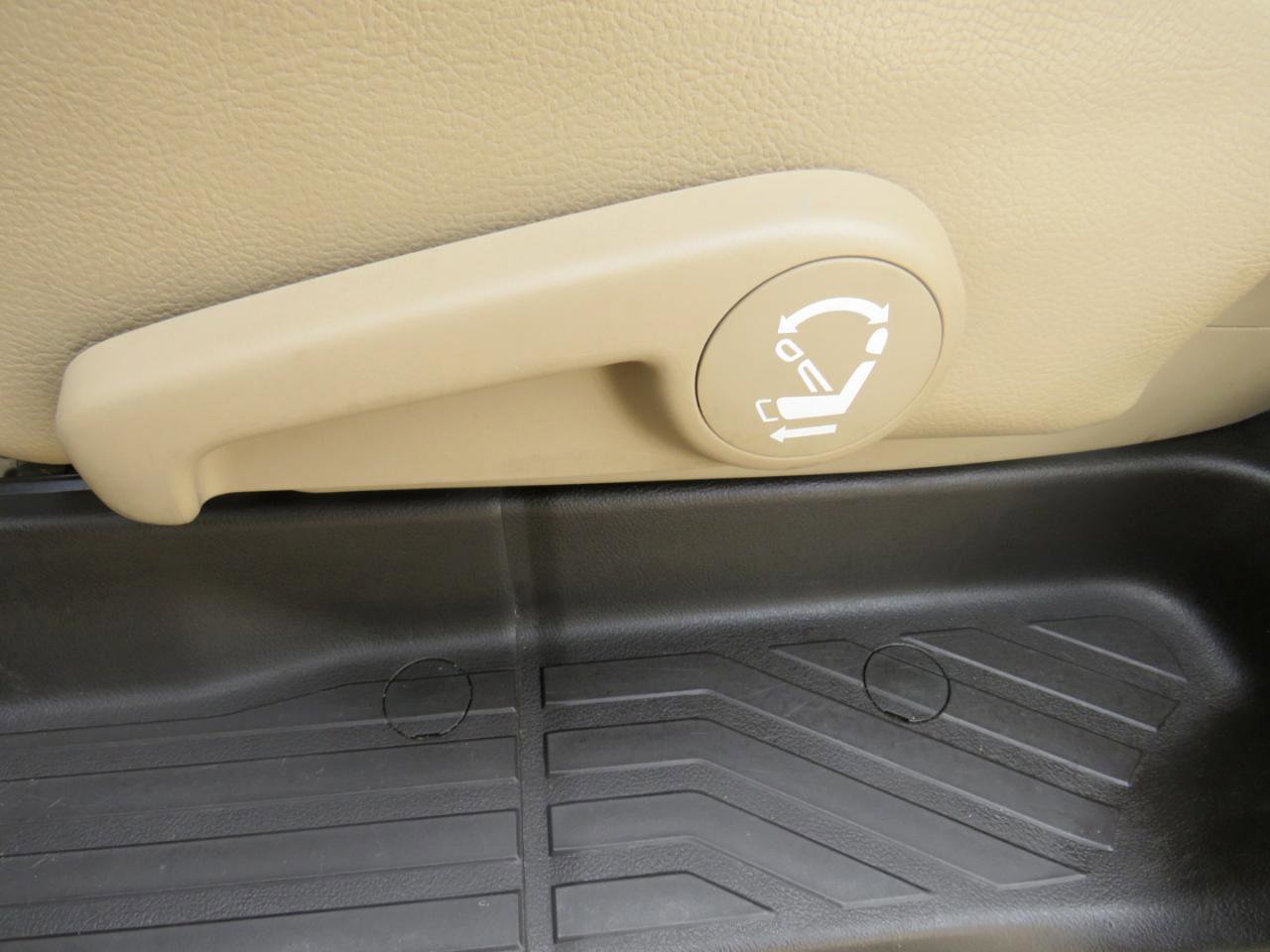 Used 2008 Toyota Sequoia Limited AWD/4WD image 26