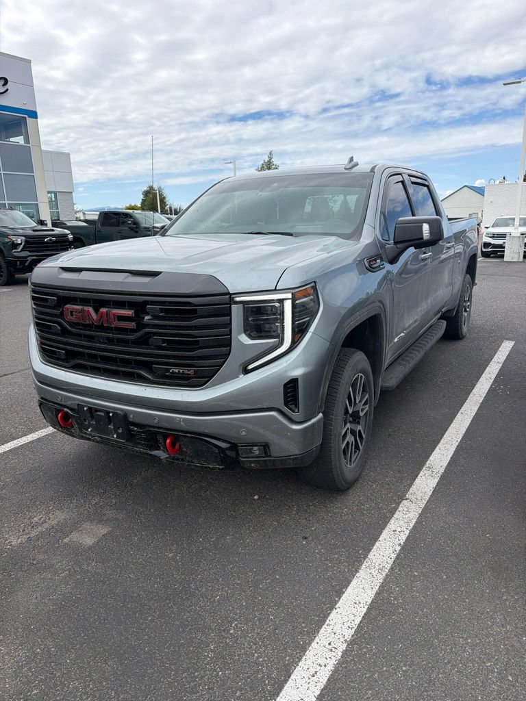 Used 2025 GMC Sierra 1500 AT4 w/ AT4 Premium Package AWD/4WD image 2