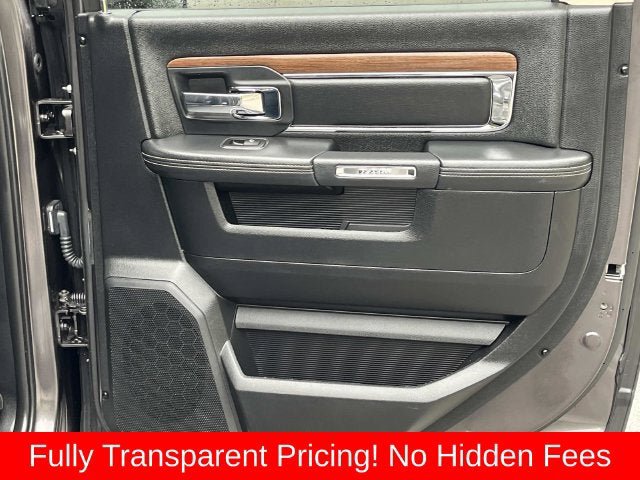 Used 2015 RAM 1500 Laramie w/ Convenience Group AWD/4WD image 18