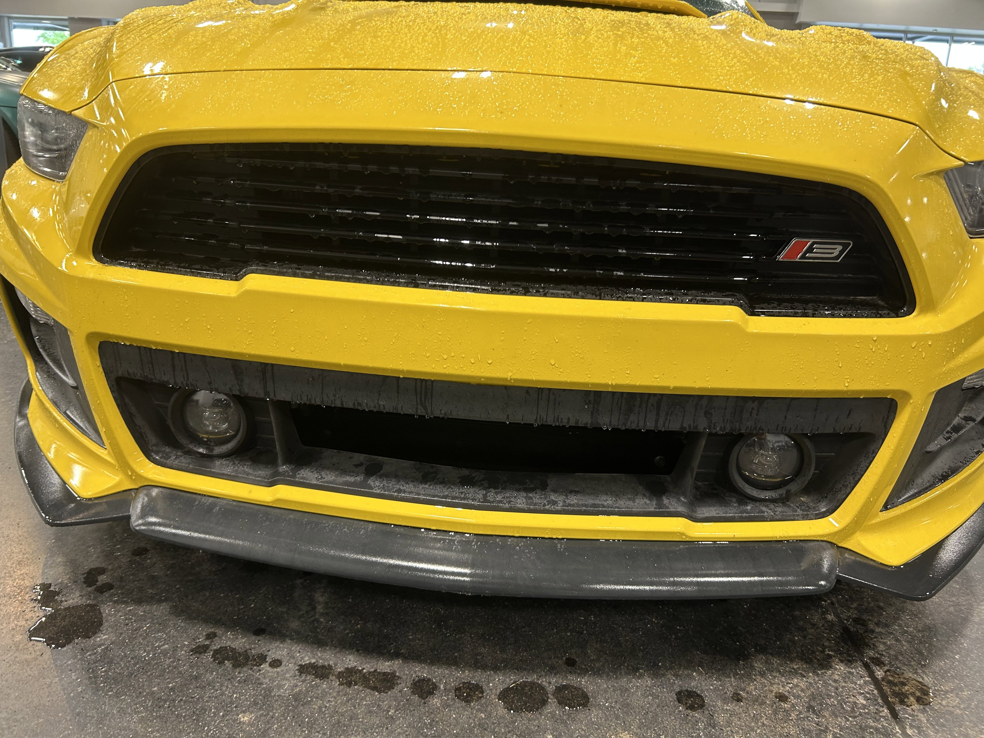 Used 2016 Ford Mustang GT Premium RWD image 9