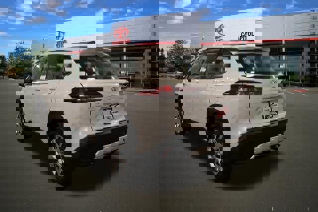 New 2026 Toyota Corolla Cross L image 4