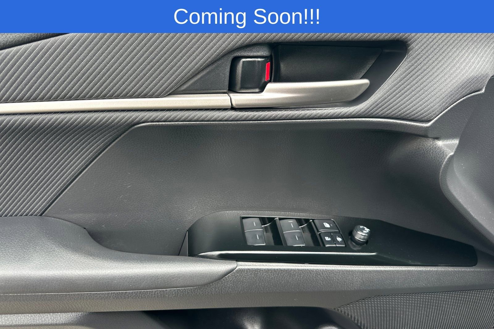 Certified 2025 Toyota Camry SE FWD image 11