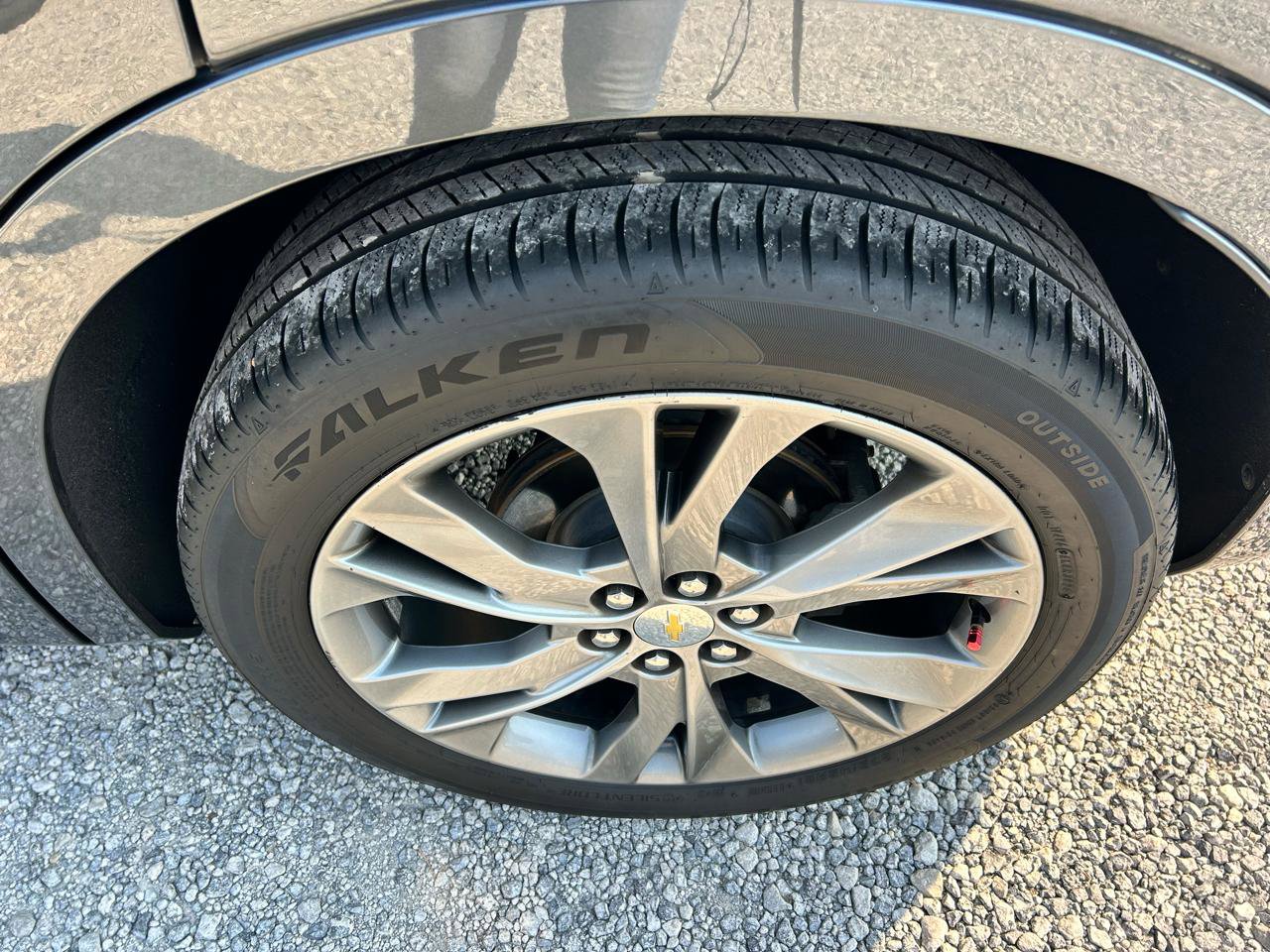 Used 2019 Chevrolet Blazer Premier w/ Sun and Wheels Package image 21