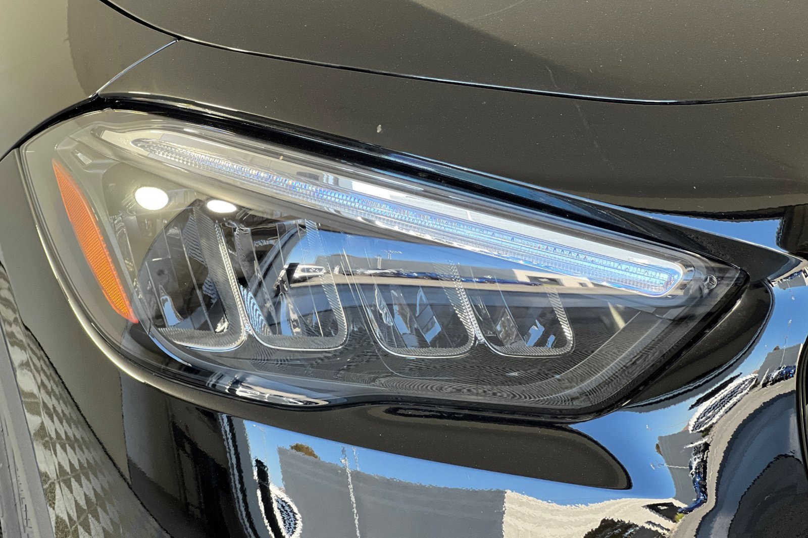 Certified 2025 Mercedes-Benz GLA 250 image 10