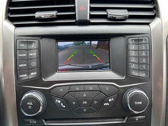 Used 2018 Ford Fusion S image 15