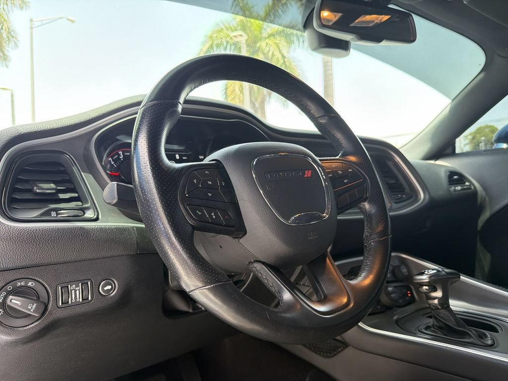 Used 2022 Dodge Challenger R/T RWD image 22
