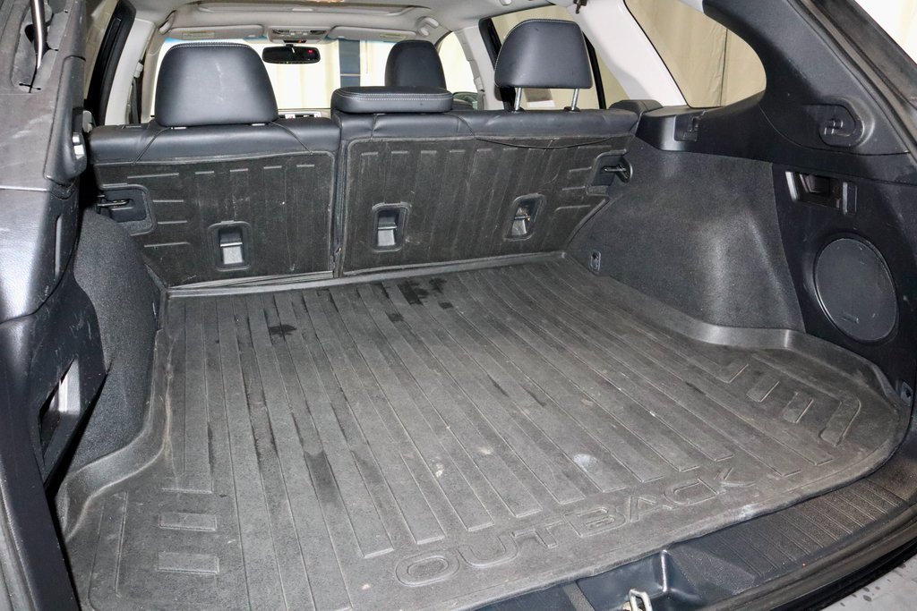 Used 2015 Subaru Outback 2.5i Limited image 17