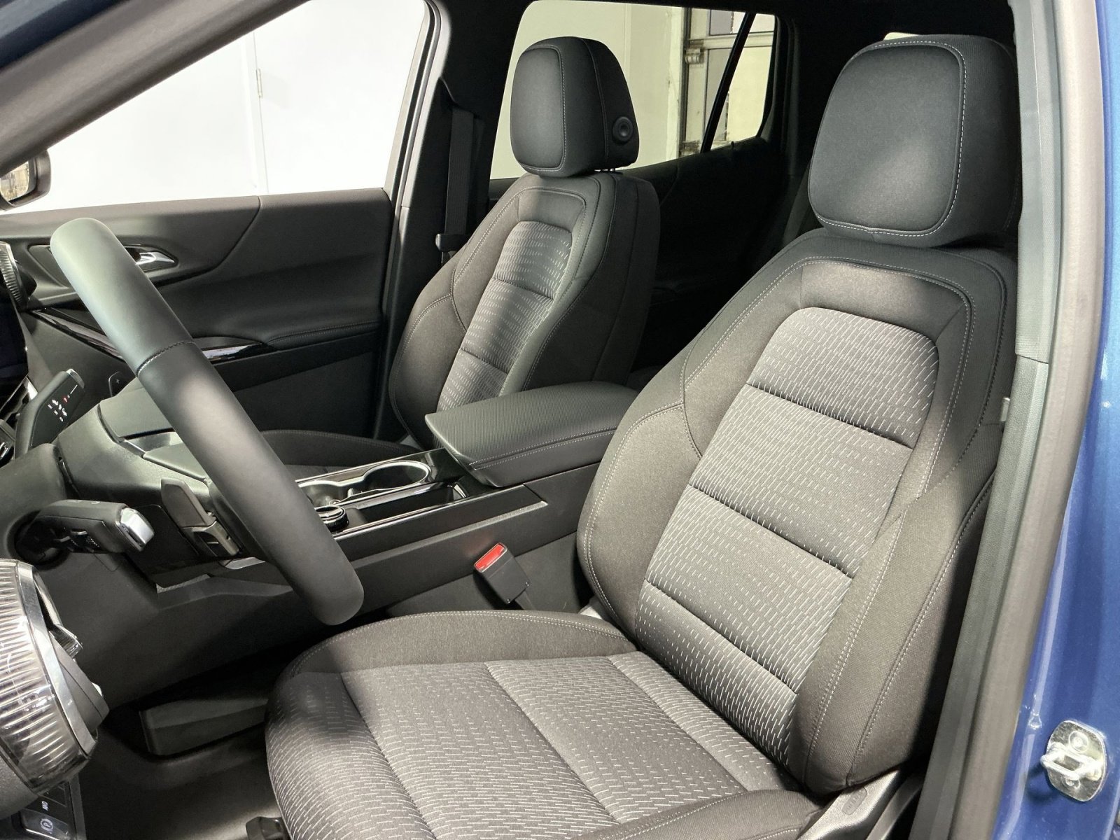 New 2026 Chevrolet Equinox LT AWD/4WD image 14