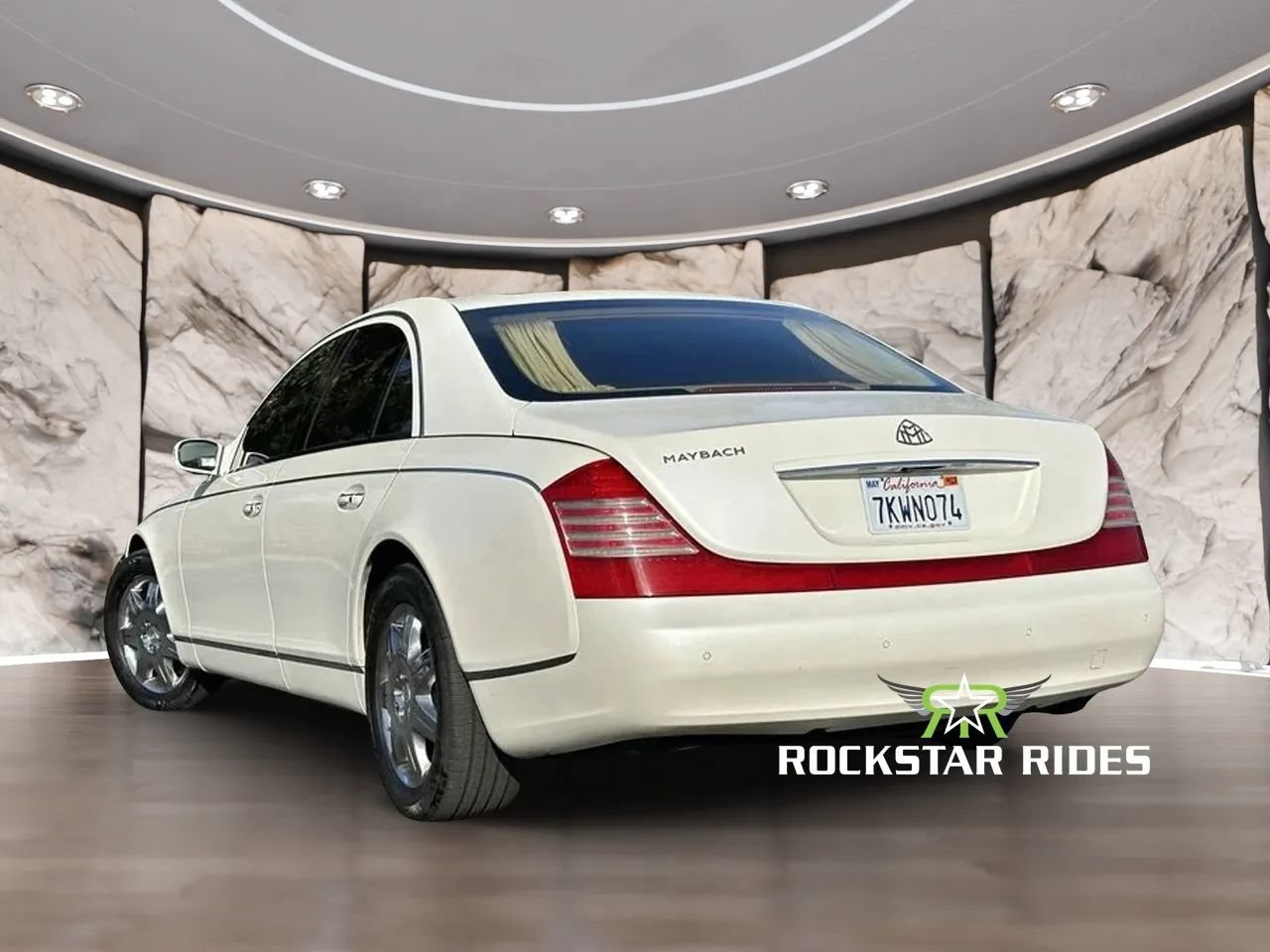 Used 2006 Maybach 57 RWD image 10