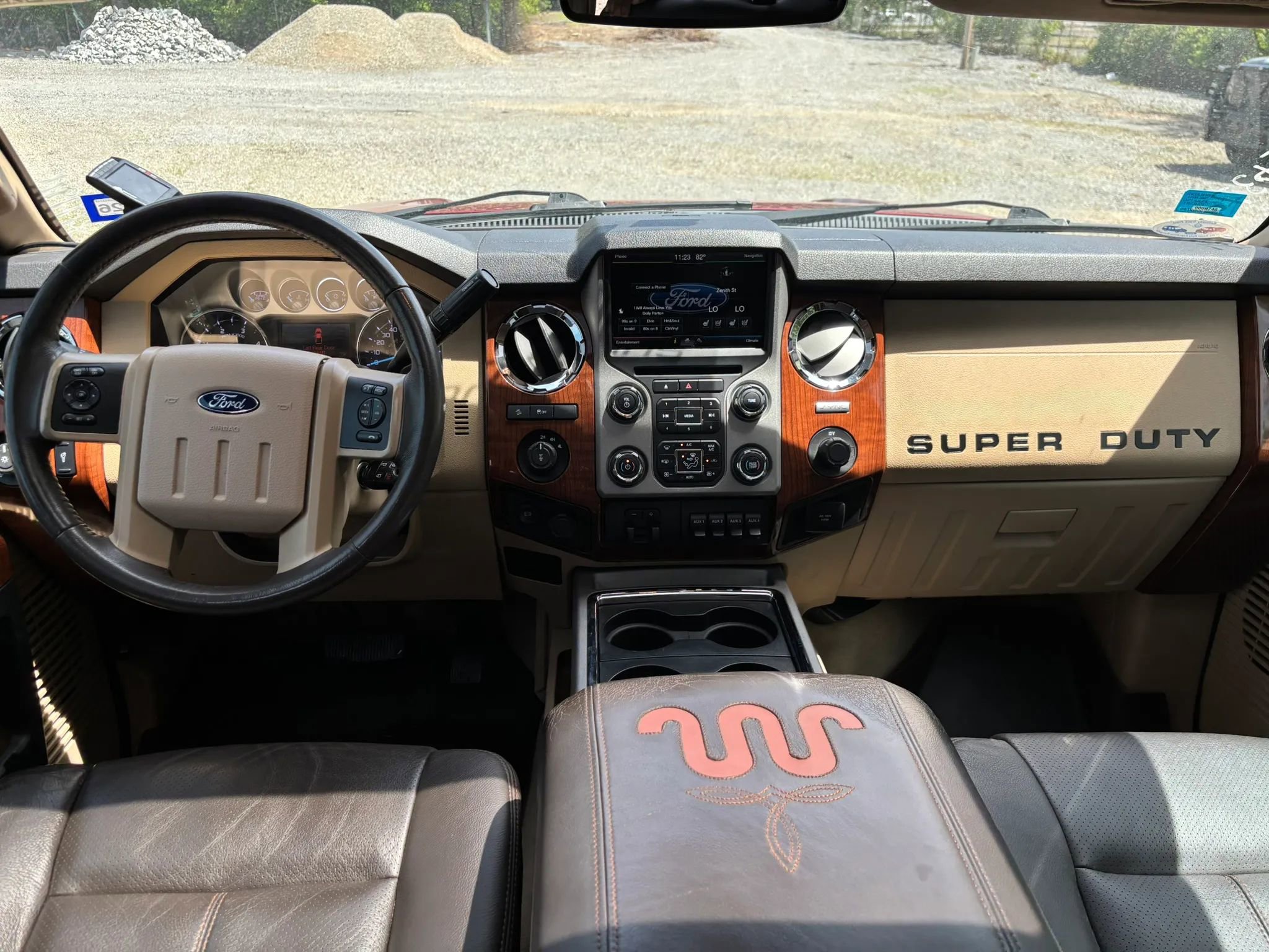 Used 2016 Ford F250 King Ranch w/ FX4 Off-Road Package AWD/4WD image 27