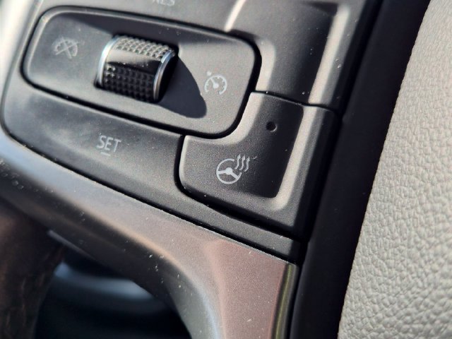 Used 2020 Chevrolet Silverado 1500 LTZ AWD/4WD image 19