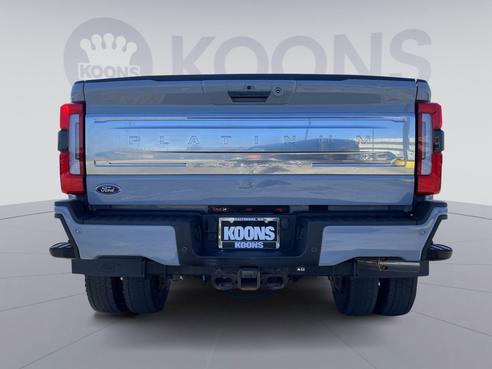 Used 2024 Ford F450 Platinum w/ FX4 Off-Road Package AWD/4WD image 5