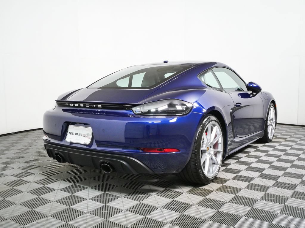 Certified 2025 Porsche 718 Cayman GTS RWD image 32