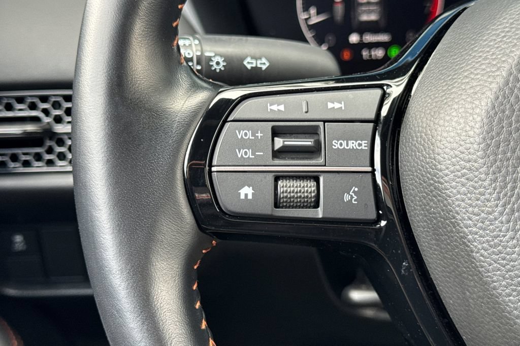 Certified 2025 Honda HR-V Sport image 29