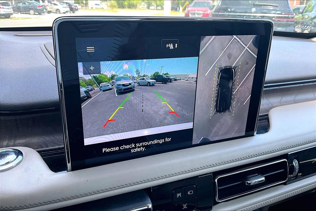 Used 2020 Lincoln Aviator Grand Touring w/ Equipment Group 301A AWD/4WD image 12