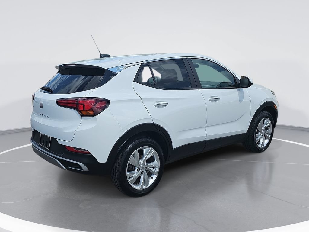 Certified 2024 Buick Encore GX Preferred w/ Comfort Package AWD/4WD image 3