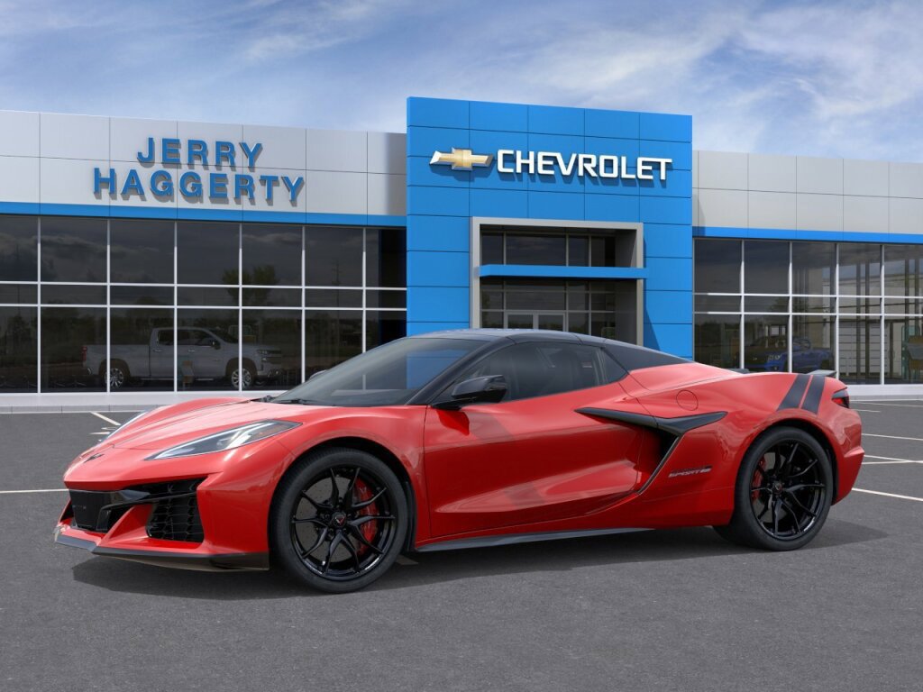 New 2027 Chevrolet Corvette Grand Sport w/ Stealth Interior Trim Package RWD image 2