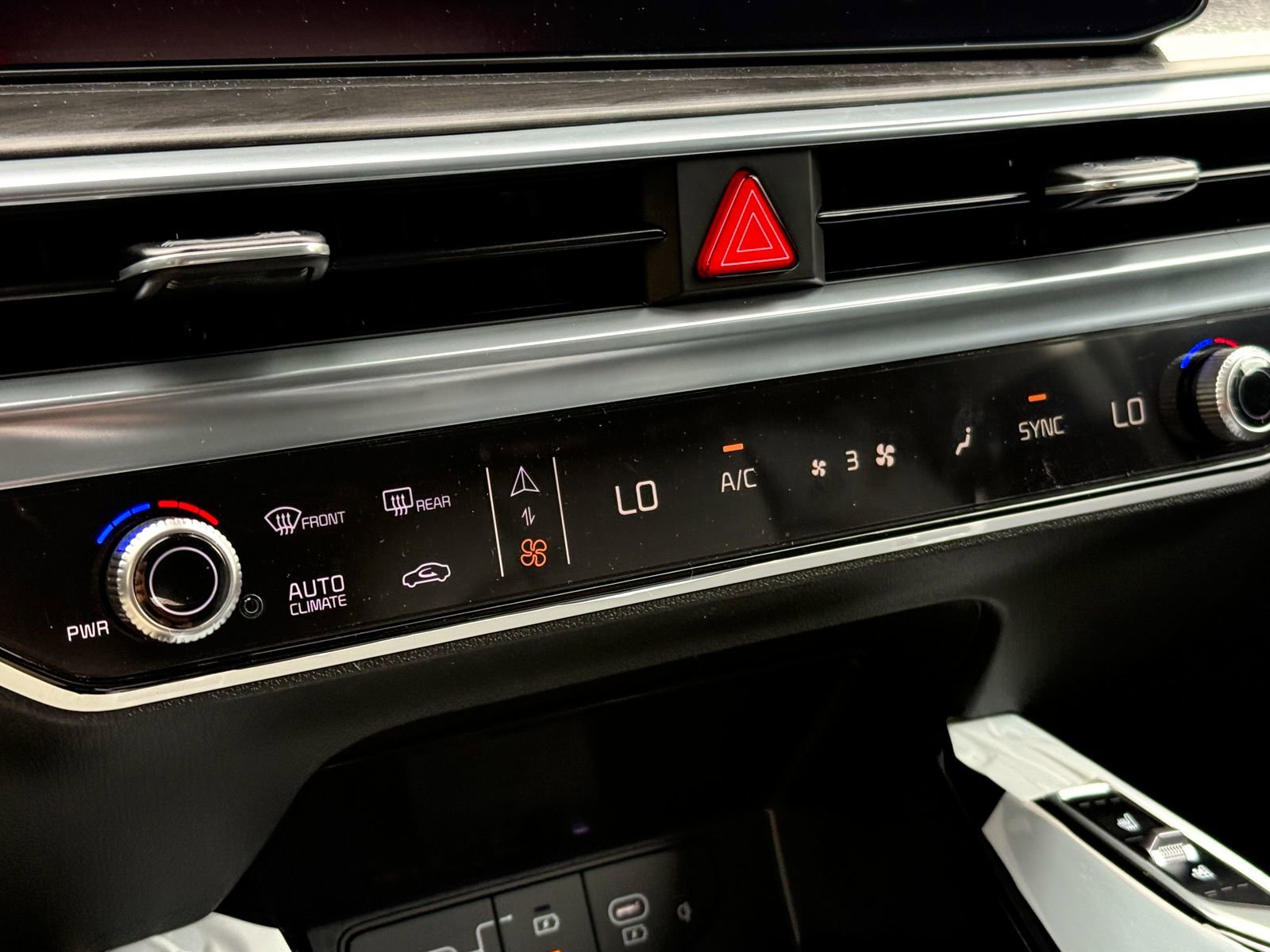 New 2026 Kia Sorento SX AWD/4WD image 21