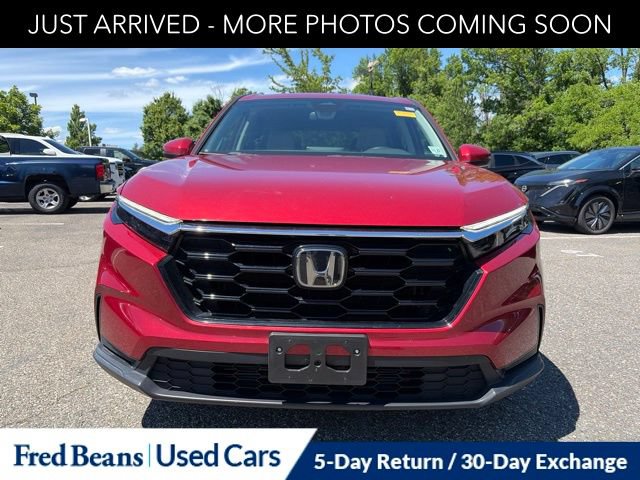 Used 2023 Honda CR-V EX image 2
