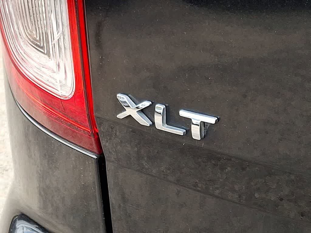 Used 2013 Ford Explorer XLT FWD image 30