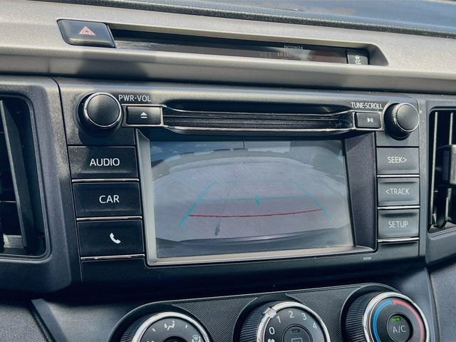Used 2016 Toyota RAV4 LE FWD image 22