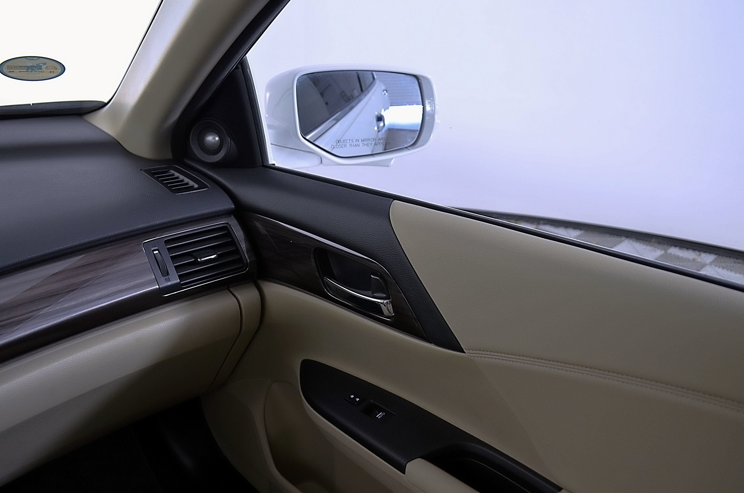Used 2017 Honda Accord EX-L image 25