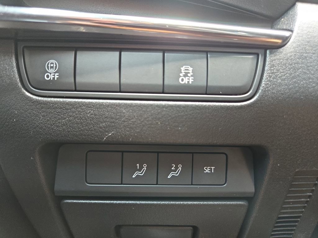 Used 2022 MAZDA MAZDA3 s AWD/4WD image 21