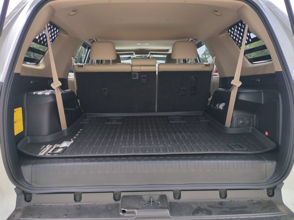 Used 2024 Toyota 4Runner Limited RWD image 7