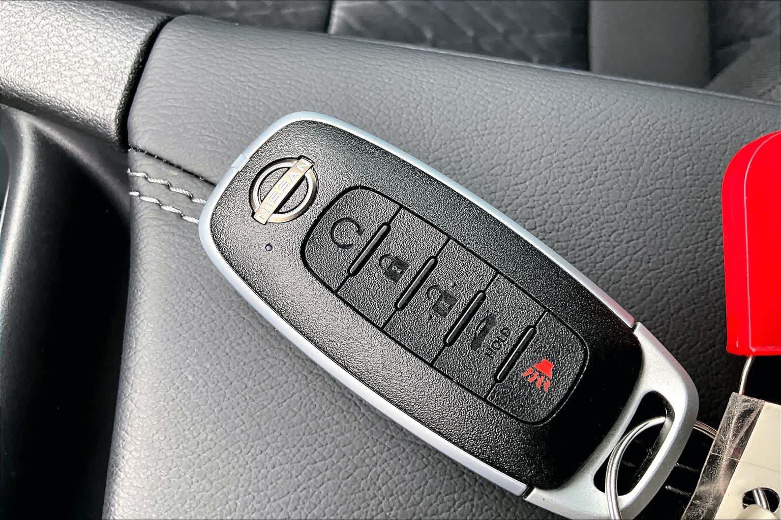 Used 2026 Nissan Sentra SV w/ Floor Mat Package FWD image 15