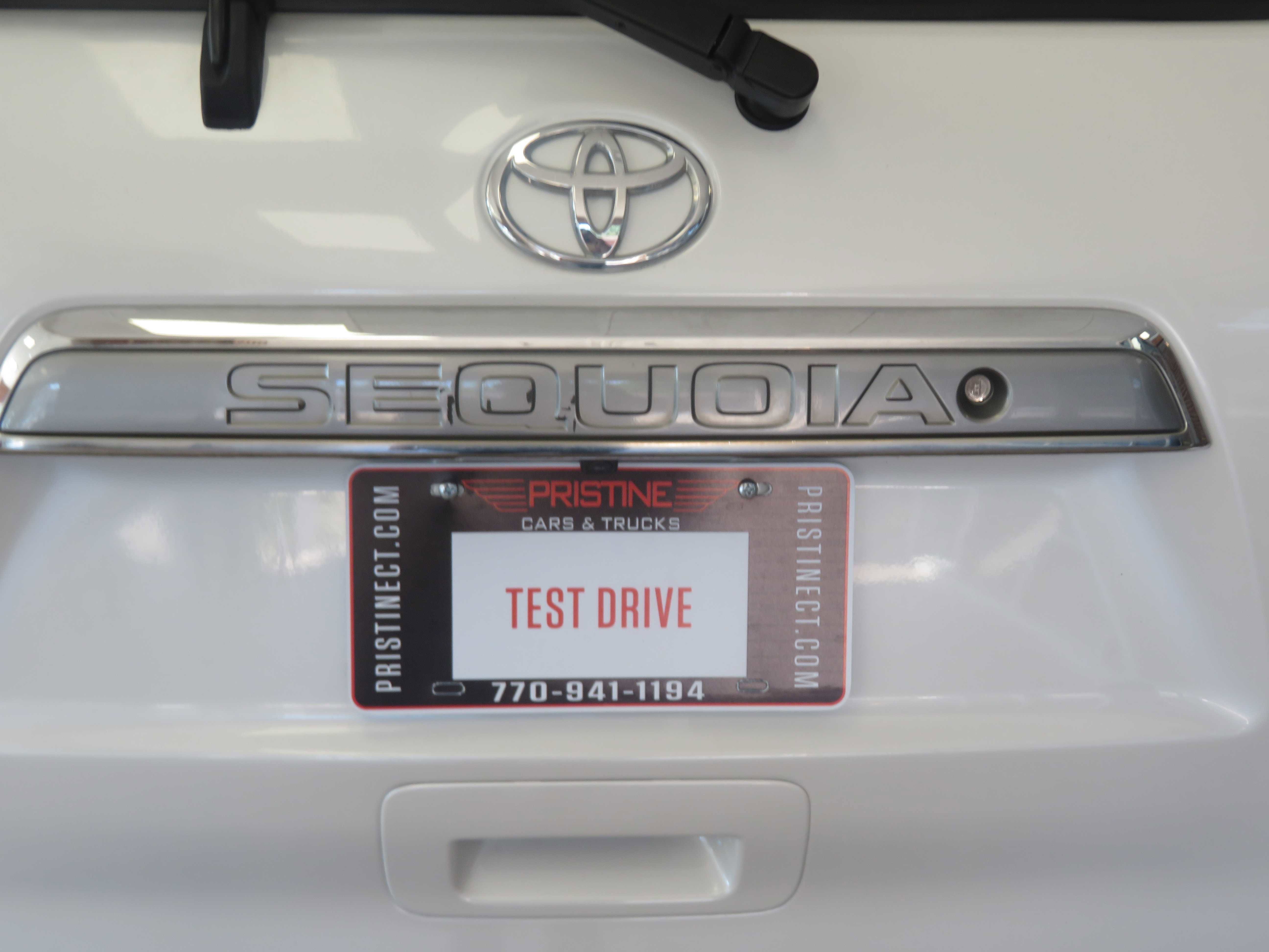 Used 2016 Toyota Sequoia Platinum AWD/4WD image 86