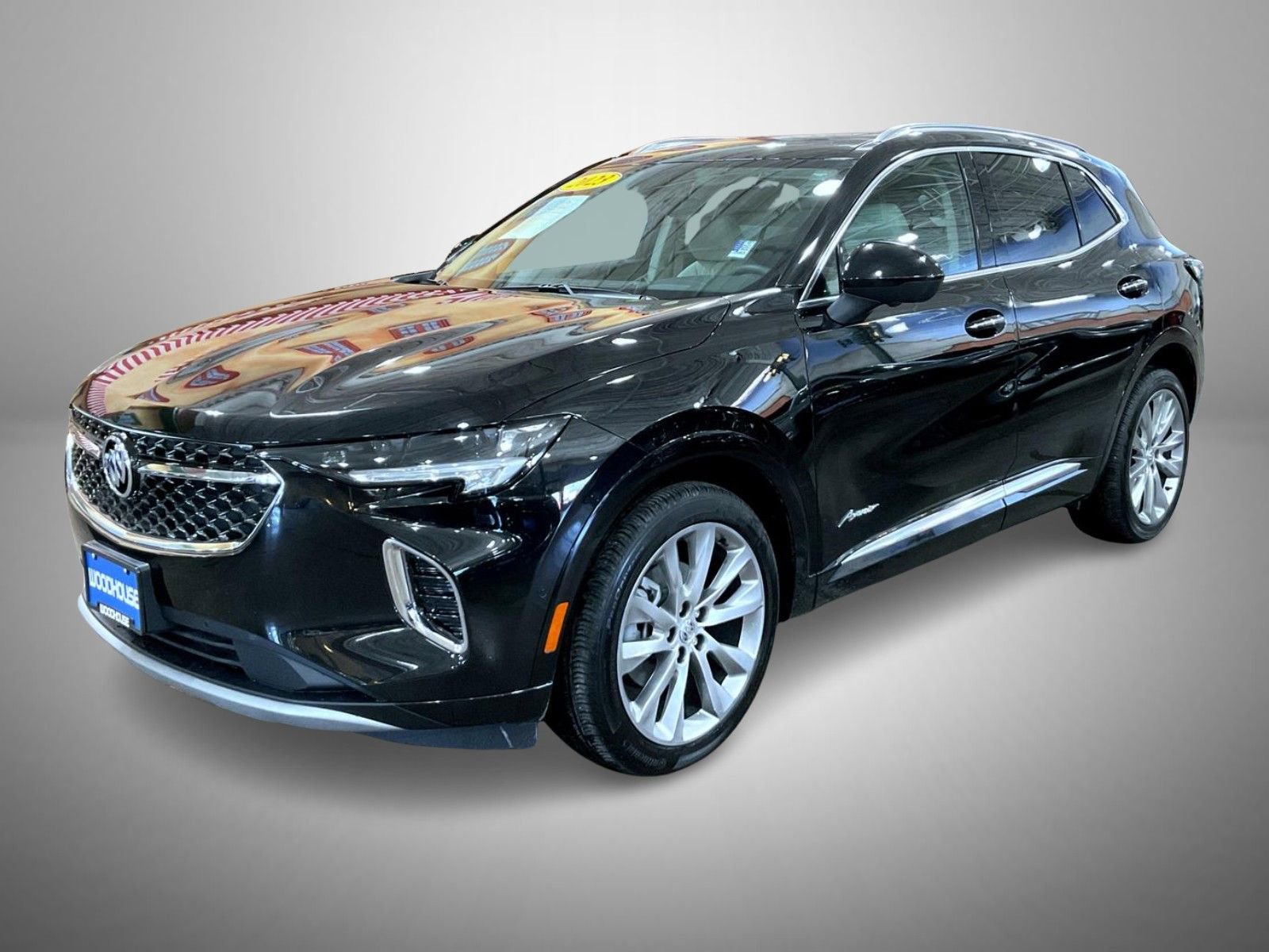 Used 2023 Buick Envision Avenir image 1