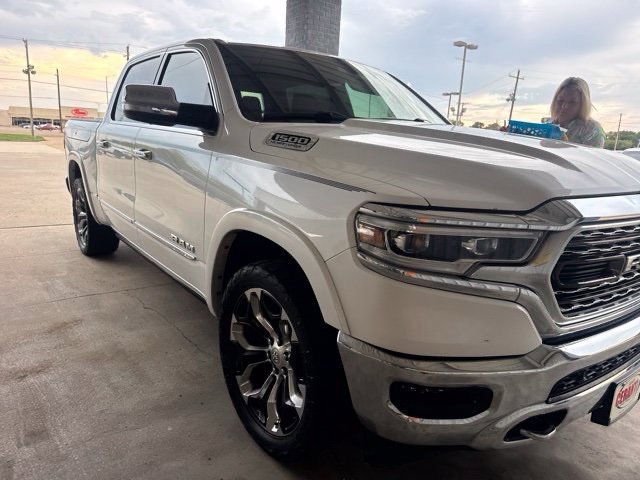 Used 2021 RAM 1500 Limited AWD/4WD image 2