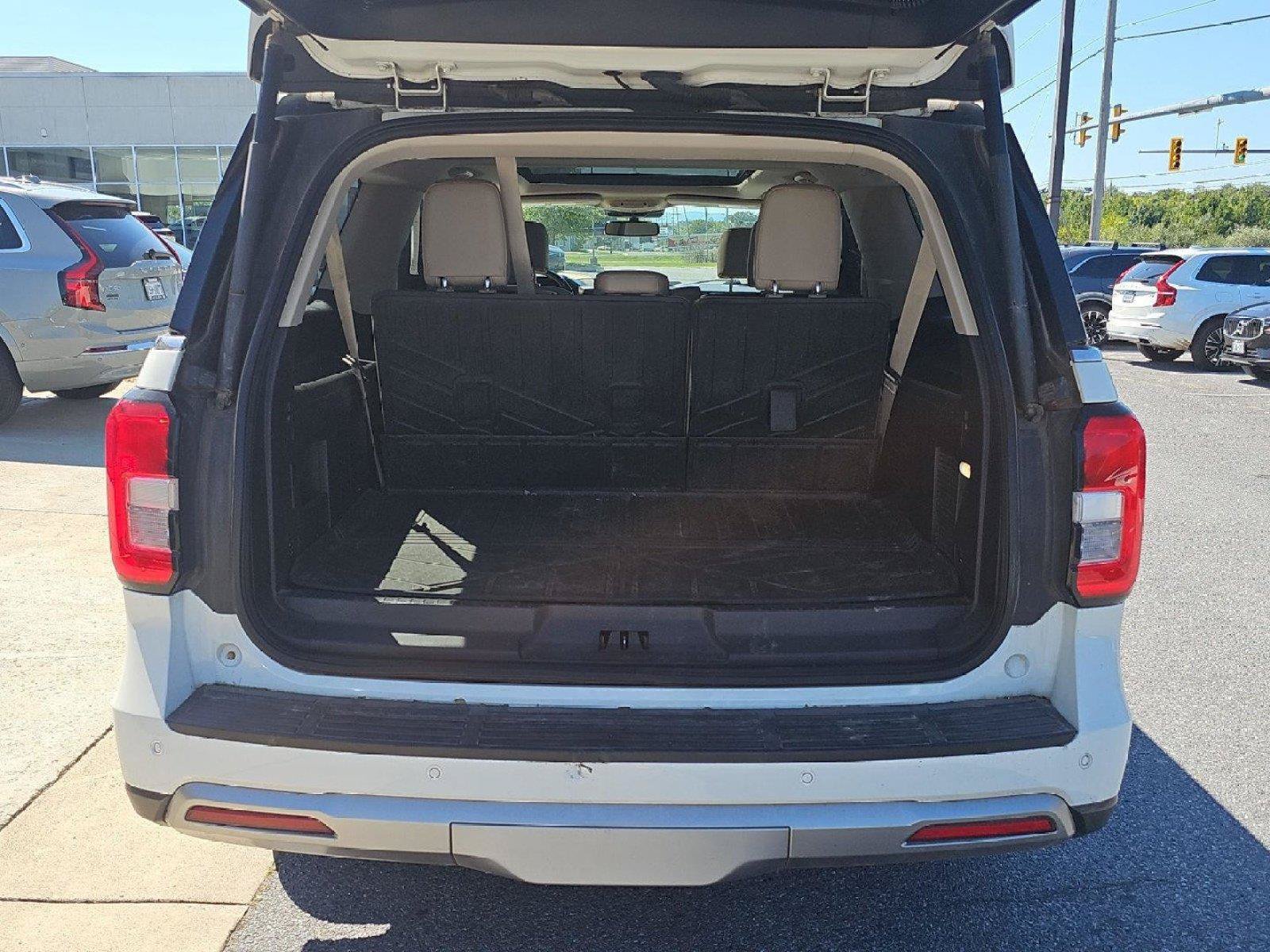 Used 2022 Ford Expedition Max XLT AWD/4WD image 28