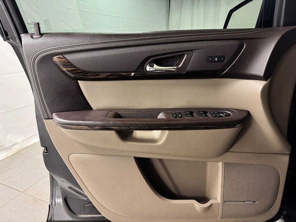 Used 2015 GMC Acadia Denali FWD image 17
