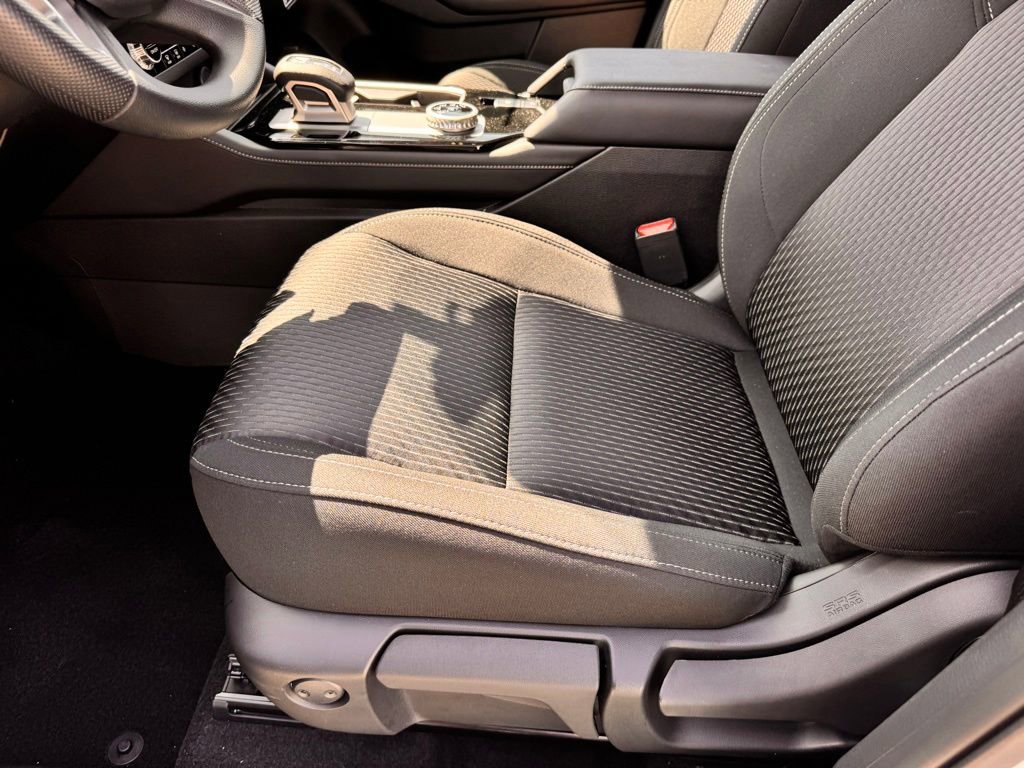 New 2026 Mitsubishi Outlander ES image 29