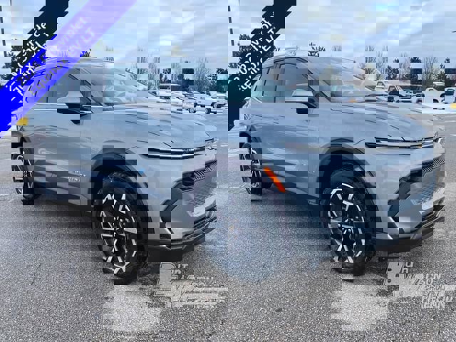 New 2026 Chevrolet Equinox EV LT image 7