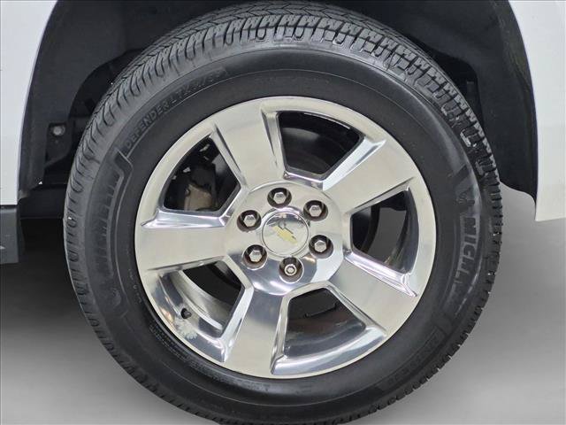 Used 2016 Chevrolet Suburban LS w/ All-Season Package RWD image 23