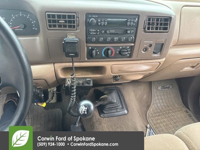 Used 1999 Ford F250 XLT image 12