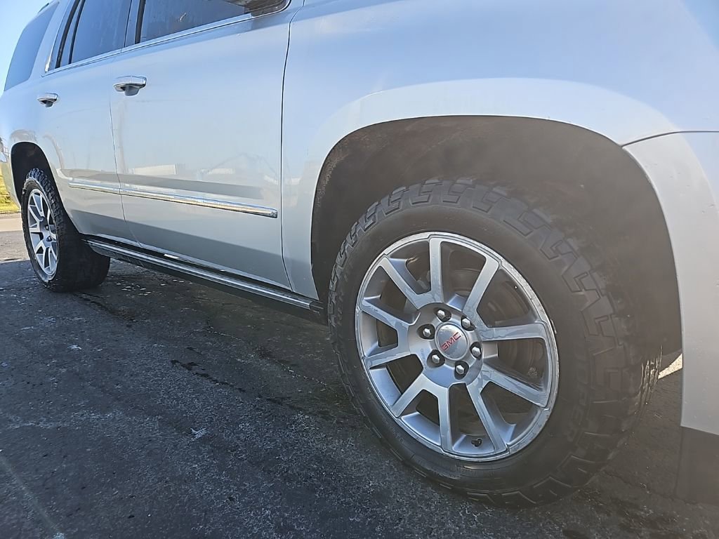 Used 2019 GMC Yukon Denali image 6